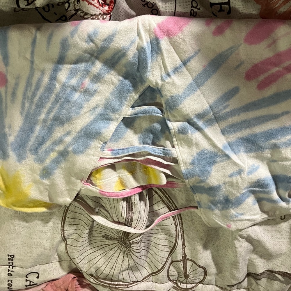 Pink shirt - Picture 2 of 2